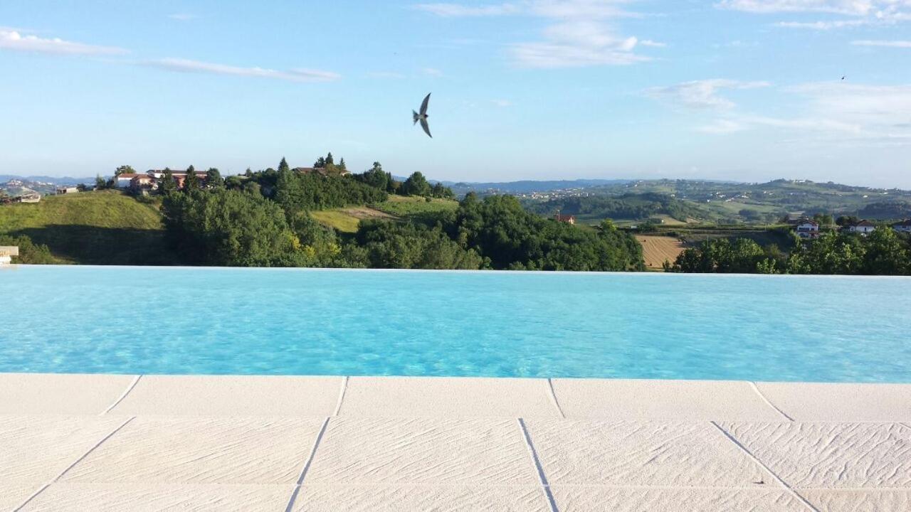 Alta Villa The Countryhouse Adults Only Boutique Bnb Vigliano d'Asti Eksteriør billede