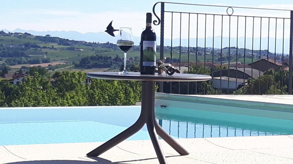 Alta Villa The Countryhouse Adults Only Boutique Bnb Vigliano d'Asti Eksteriør billede