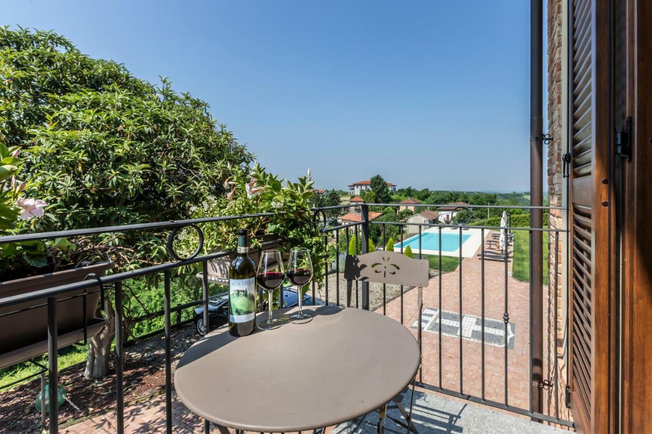 Alta Villa The Countryhouse Adults Only Boutique Bnb Vigliano d'Asti Eksteriør billede