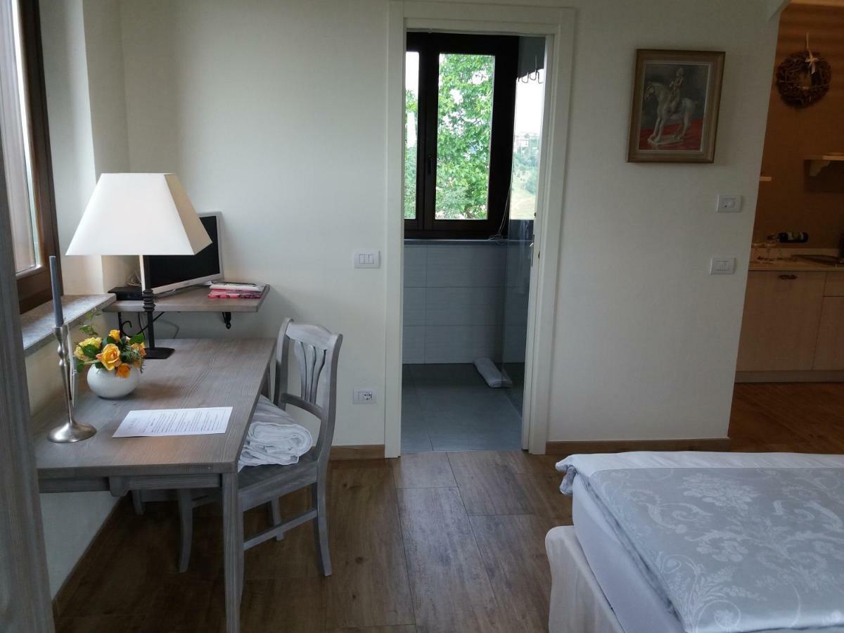Alta Villa The Countryhouse Adults Only Boutique Bnb Vigliano d'Asti Eksteriør billede