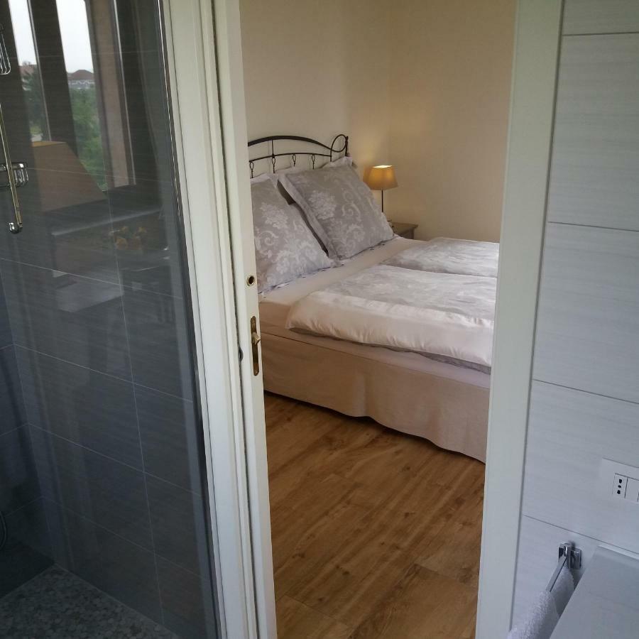 Alta Villa The Countryhouse Adults Only Boutique Bnb Vigliano d'Asti Eksteriør billede