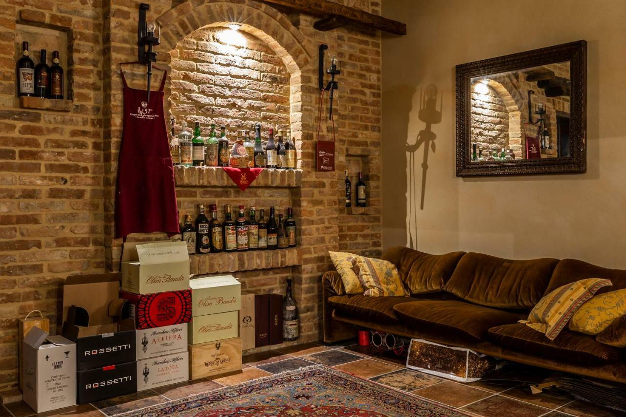 Alta Villa The Countryhouse Adults Only Boutique Bnb Vigliano d'Asti Eksteriør billede
