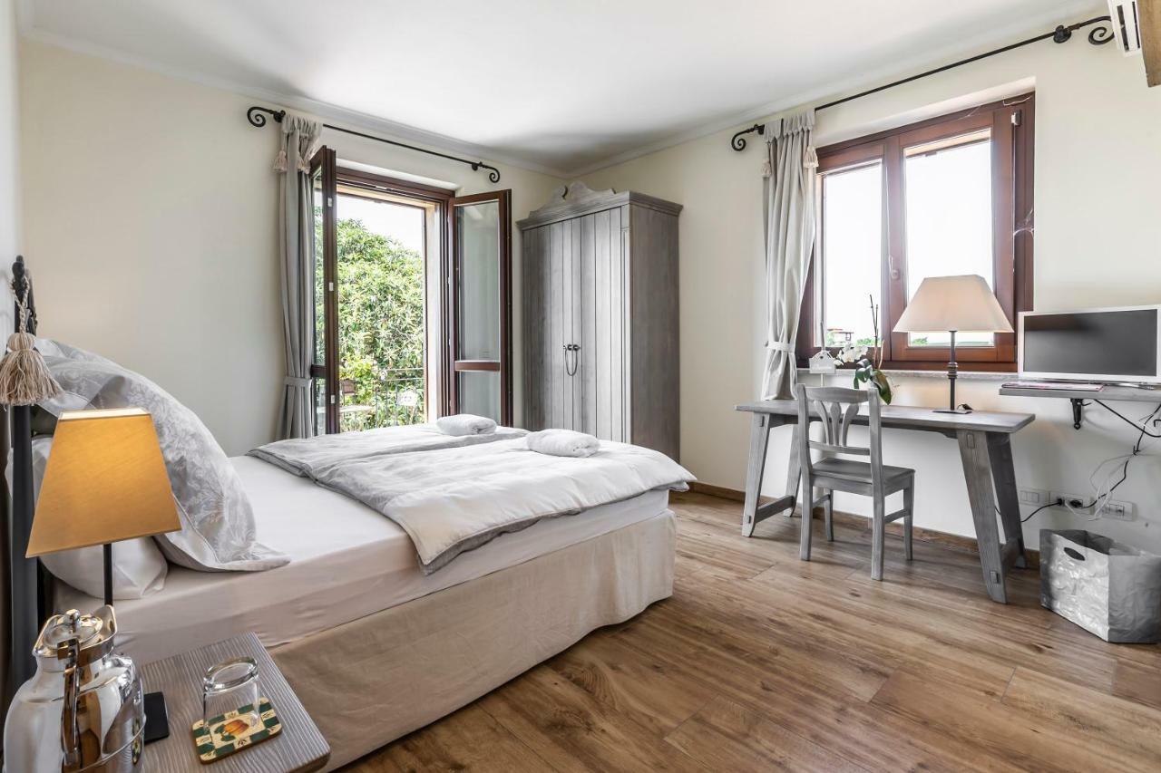 Alta Villa The Countryhouse Adults Only Boutique Bnb Vigliano d'Asti Eksteriør billede