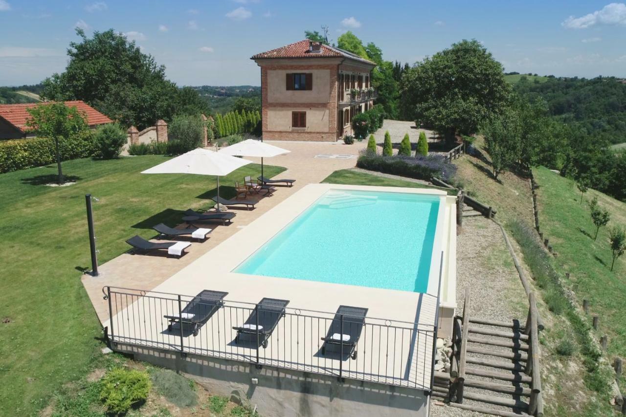 Alta Villa The Countryhouse Adults Only Boutique Bnb Vigliano d'Asti Eksteriør billede